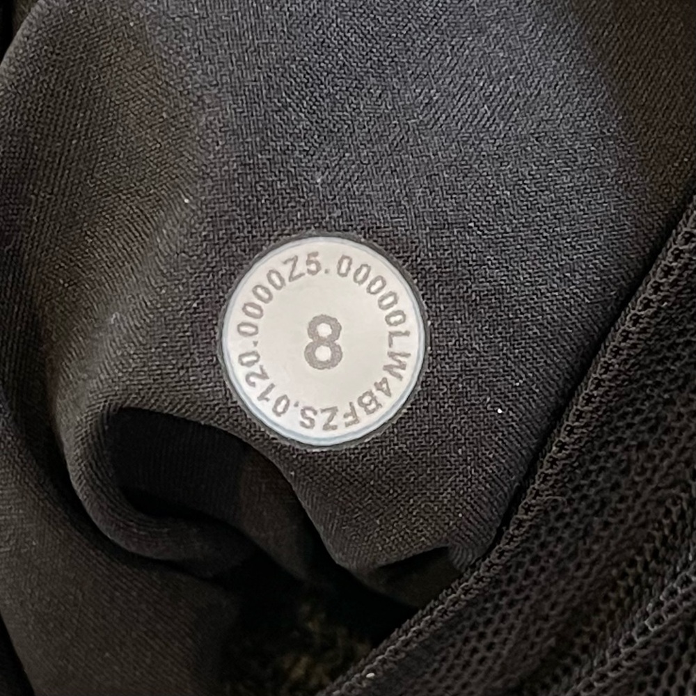 Lululemon Serene Travels Vest Black 8 - Picture 9 of 10